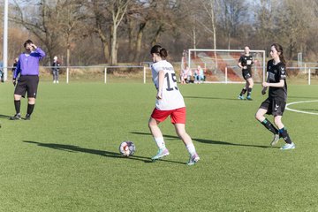 Bild 132 - wBJ SV Wahlstedt - SV Henstedt Ulzburg : Ergebnis: 0:1
